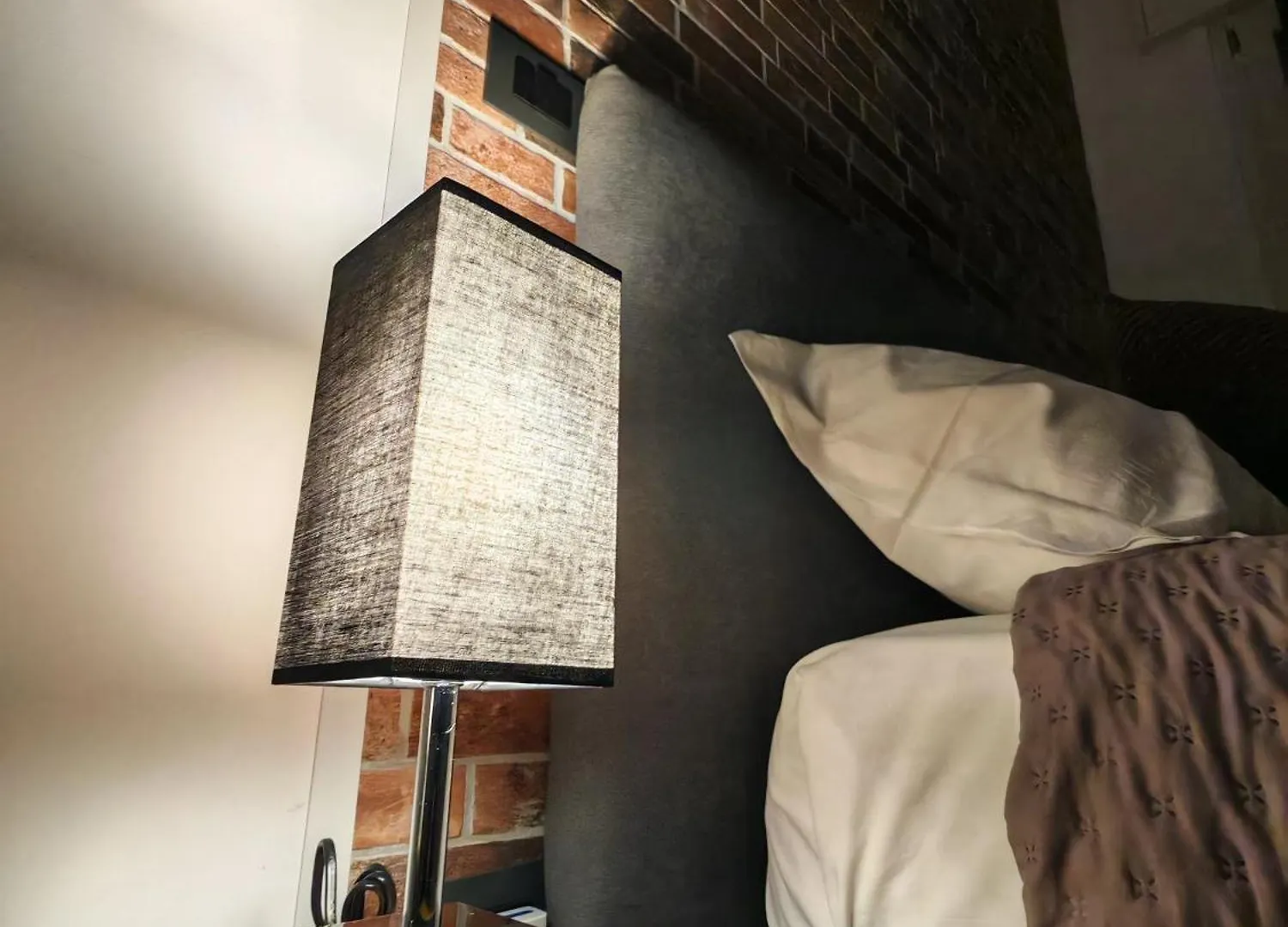 Mc Fly Rooms Malpensa Airport غالاّراتي